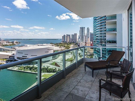 4th image of 900 Biscayne Blvd APT 2604