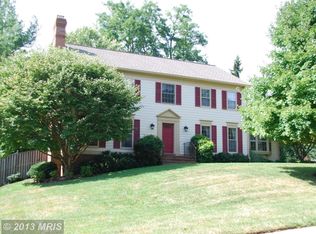 8308 Hackamore Dr, Potomac, MD 20854