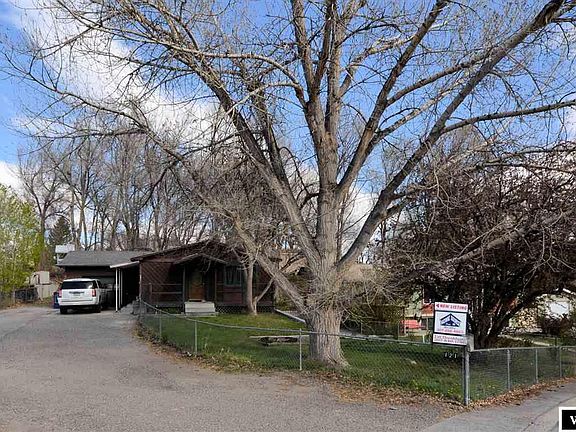 2nd image of 121 Davis Ln