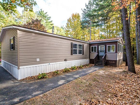 33rd image of 36 Cardinal Way