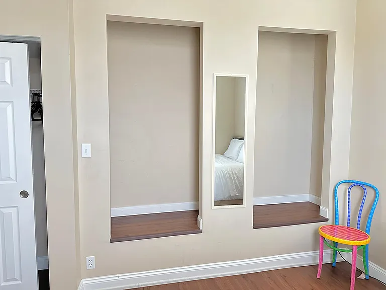 159 E McMillan St #B — Photo 24