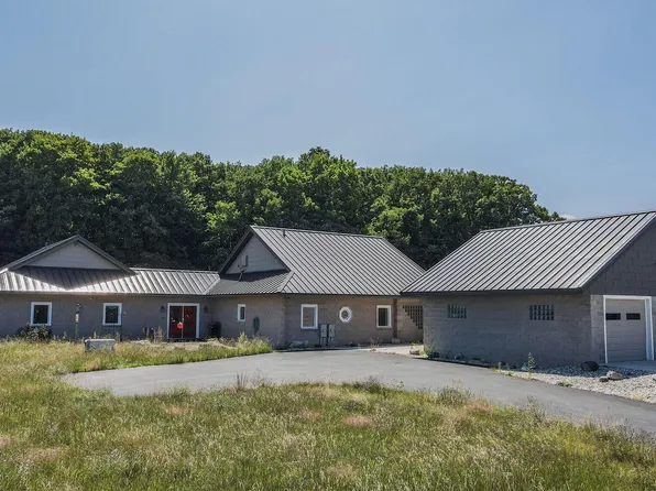 11425 Kerry Rd, Brethren, MI 49619