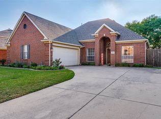 8205 Mount McKinley Rd, Fort Worth, TX 76137