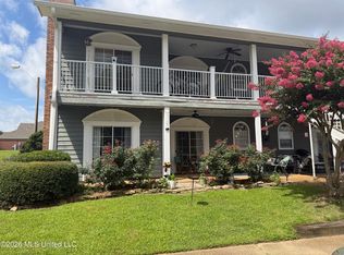 43 Lake Barnett Dr, Brandon, MS 39047