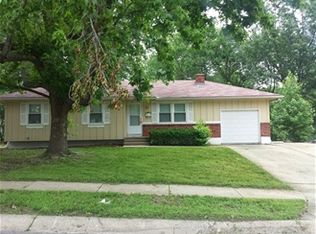 9007 Tennessee Ave, Kansas City, MO 64138