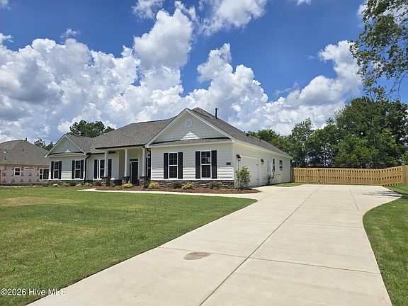 2nd image of 1814 Bellingham Drive