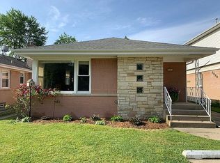 5339 W Rosedale Ave, Chicago, IL 60646