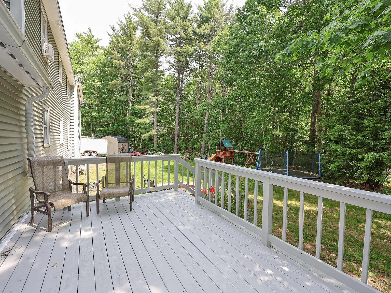 3 bed, 2.5 bath, 2528 sqft, $3,750 — Photo 4