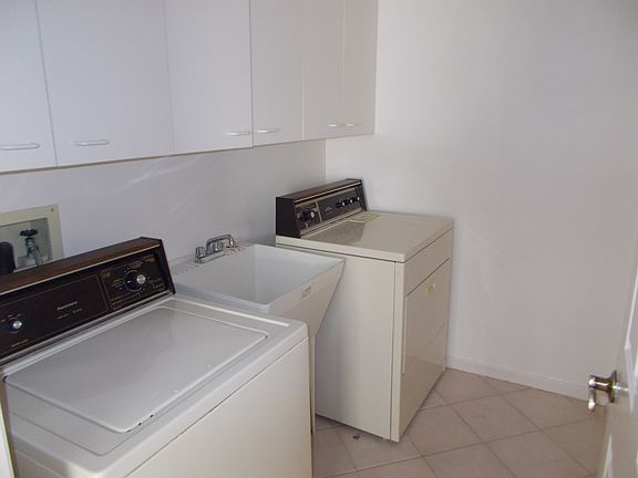 2nd image of 744 Silverwood Dr