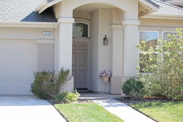1st image of 420 Mallard Dr