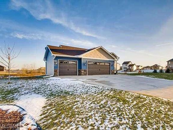 4th image of 1660 Grouse Way