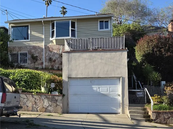 8354 Ney Ave, Oakland, CA 94605