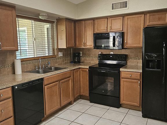 5th image of 11007 N 55th Avenue