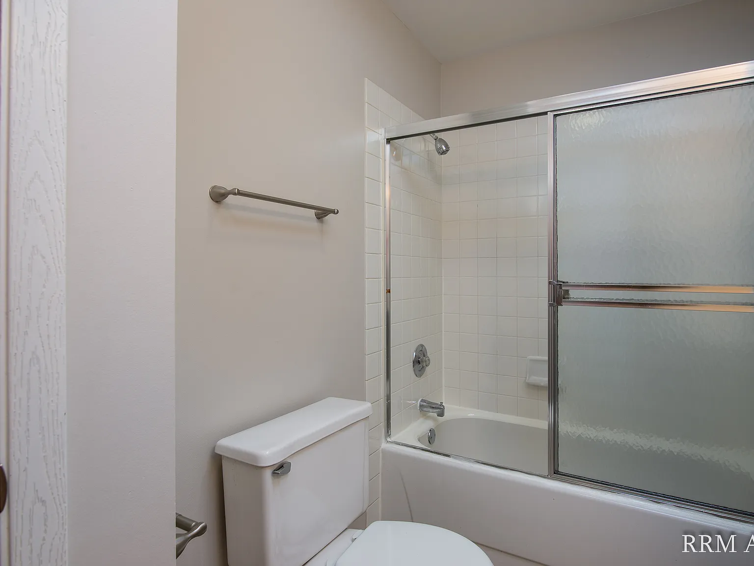 Pioneer Court Apartments — Photo 3