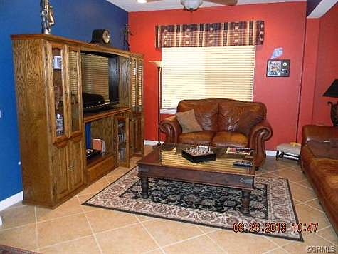 4th image of 8172 Parry Dr