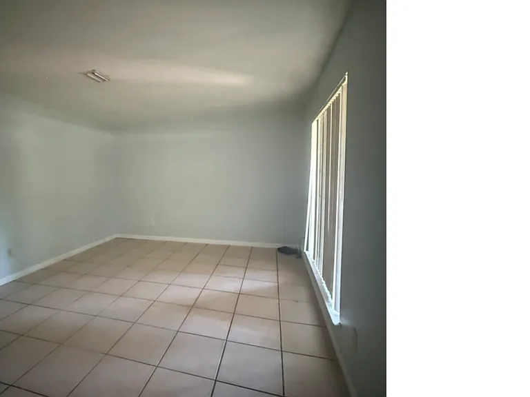 5701 Scotland Rd — Photo 14