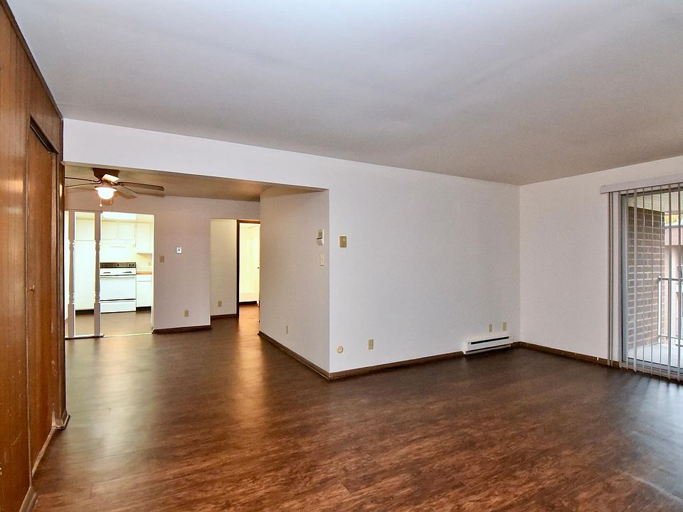 Living Room Entry way