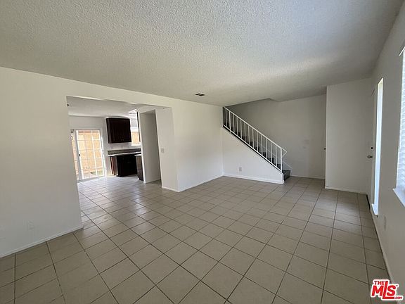 2nd image of 142 E Merrill Ave