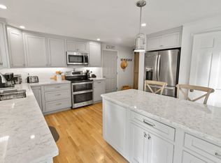 40 Shore Rd, York, ME 03909