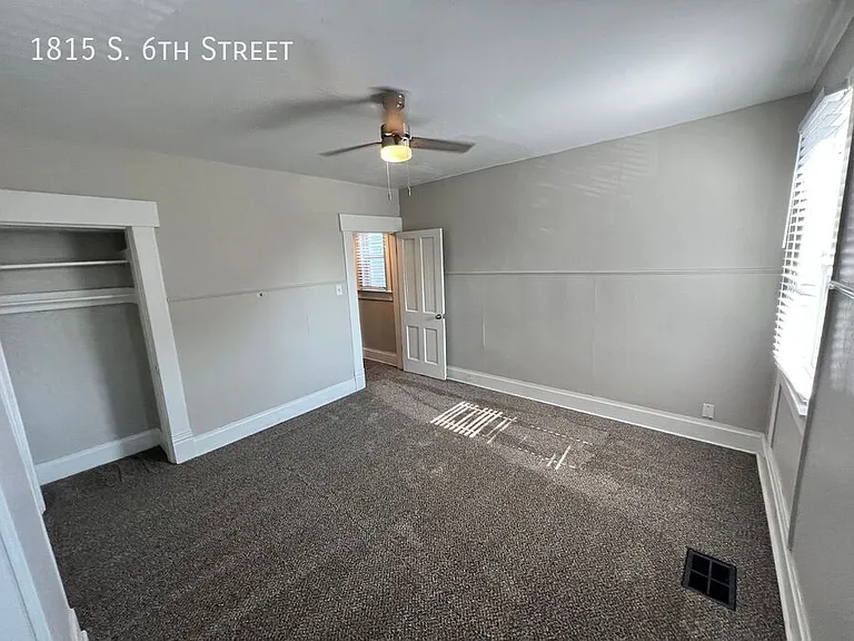 1815 S 6th St — Photo 11