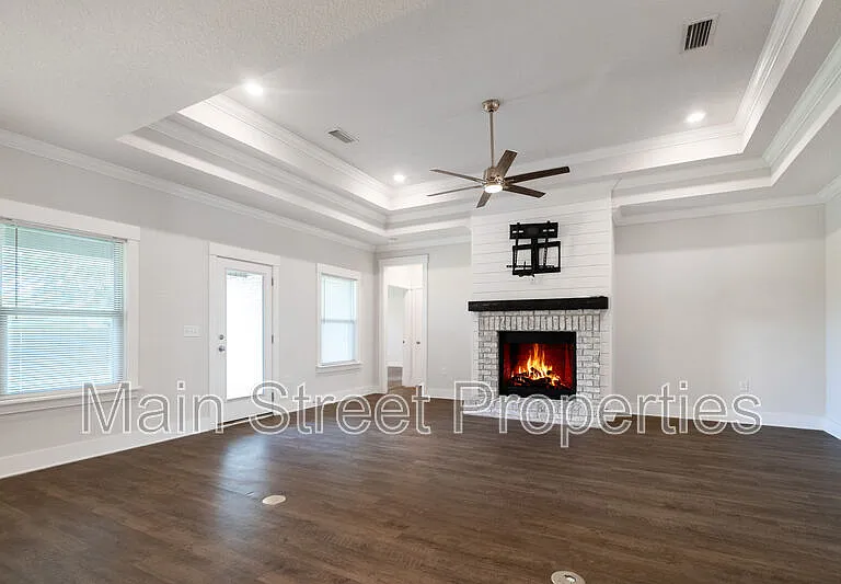 5004 Wheeler Way — Photo 3