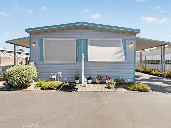 725 W Thornton Ave Space 136, Hemet, CA 92543