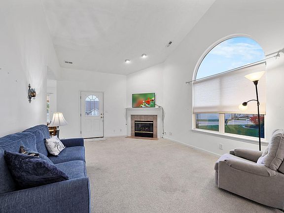 4th image of 3217 Tilbury Dr