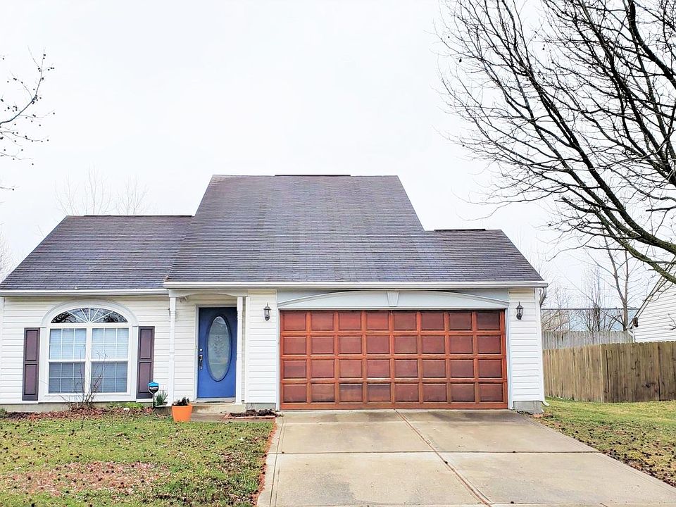 1st image of 145 Meadow Glen Dr