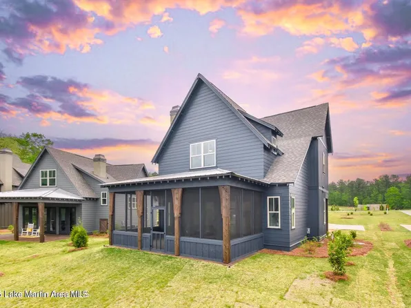 138 Waters Edge Dr, Dadeville, AL 36853