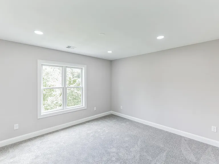 603 South St — Photo 23