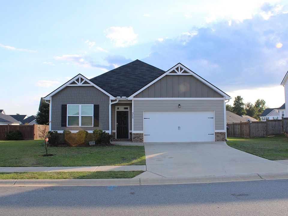 1st image of 215 Barnyard Way