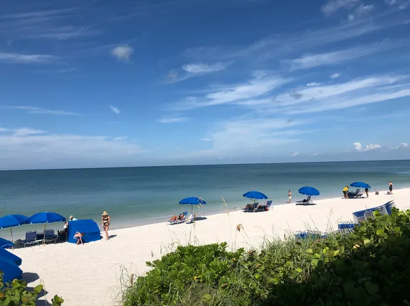 6000 Pelican Bay Blvd APT 102, Naples, FL 34108