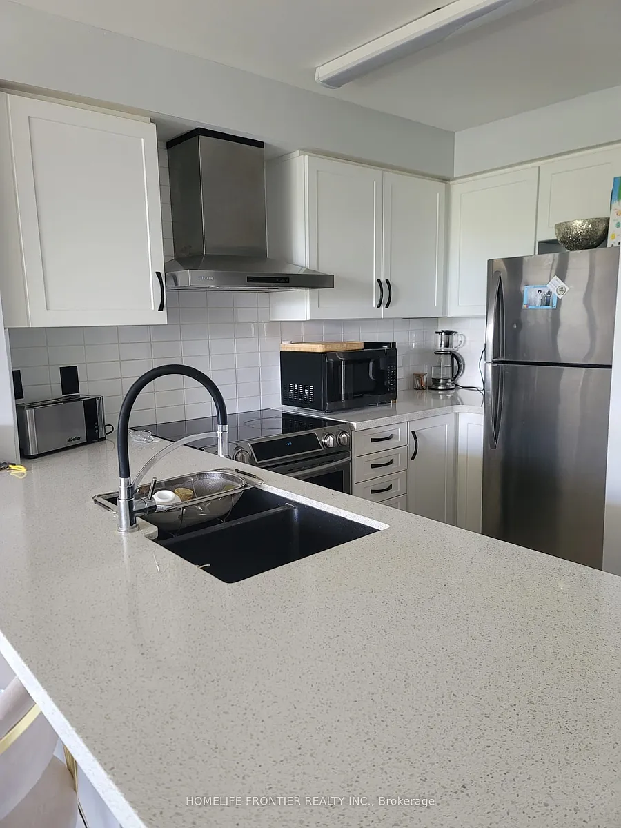 Building Photo - 310 Red Maple Rd #217