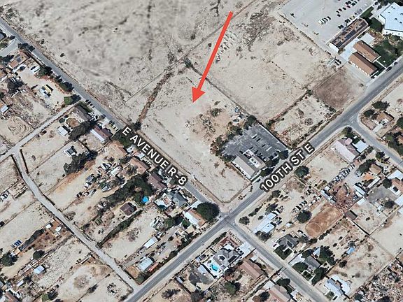 3rd image of Corner Ave #R8