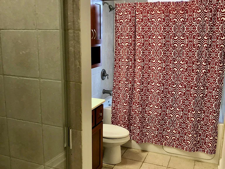 3910 N Bernard St #1W — Photo 6