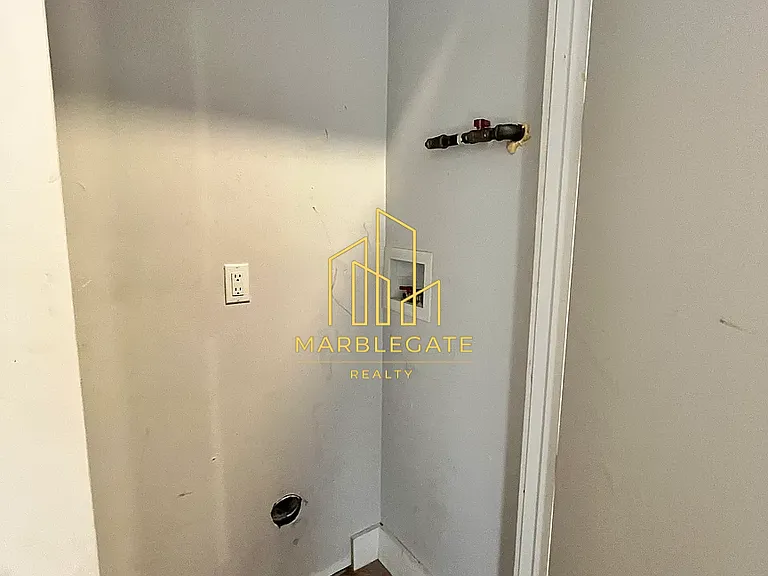 739 Garfield Ave #22A — Photo 7