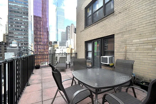 Rented by Compass | media 17