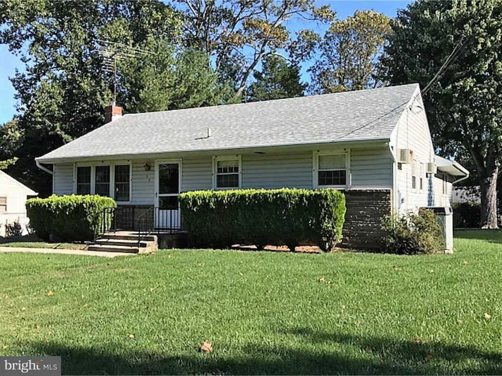 55 Pineview Ter photo 1