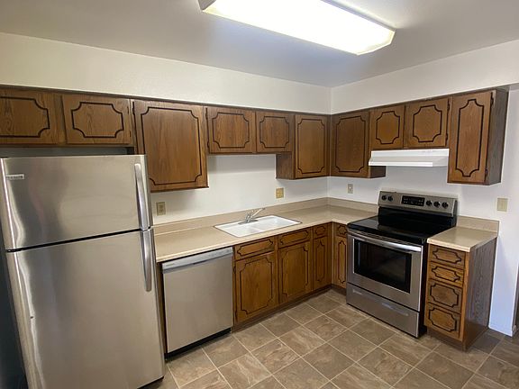 4th image of 5816 E Albany St #E6