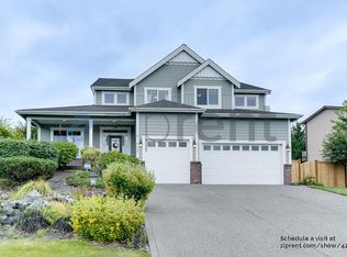 21622 Quiet Water Loop E, Lake Tapps, WA 98391