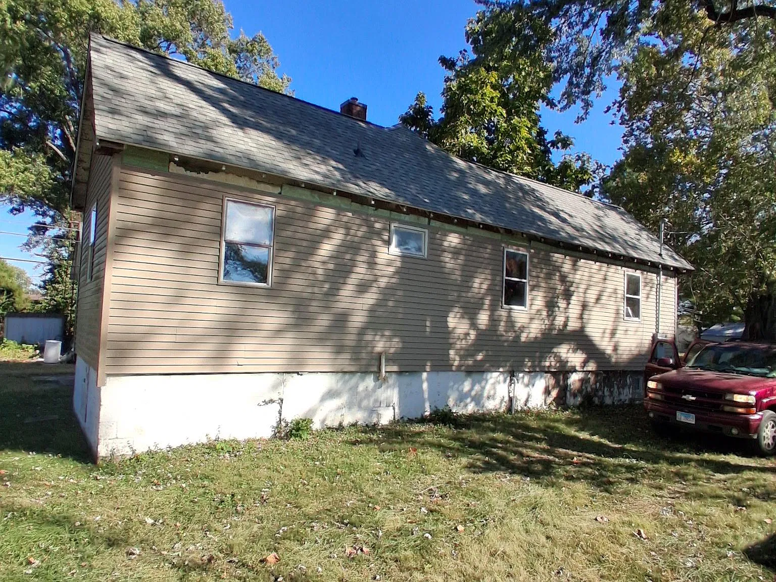 3 bed, 22621 sqft, $1,200 — Photo 3
