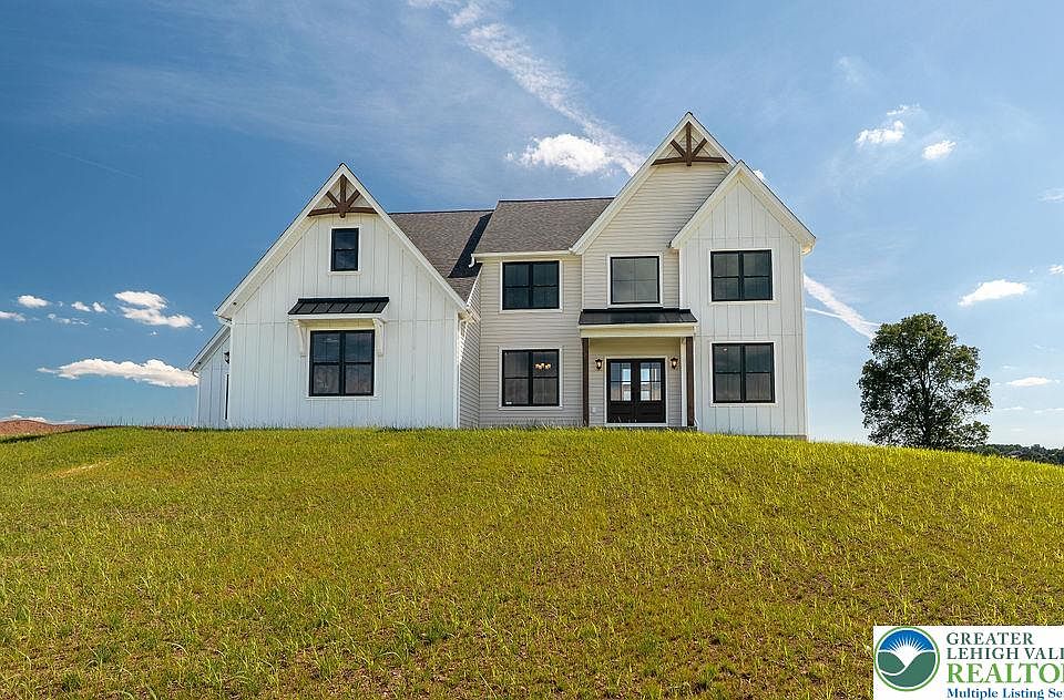 1st image of 5043 Chapmans Rd S