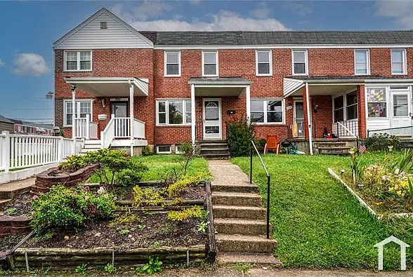 703 Aldworth Rd — Photo 1