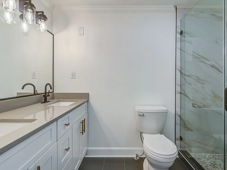 1521 Pearl St — Photo 14