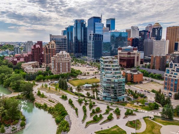 738 E 1st Ave SW #811, Calgary, AB T2P 5G8
