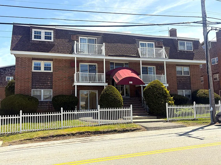 86 Beacon St #5 — Photo 5