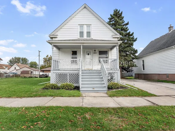 1861 5th St #1, Wyandotte, MI 48192