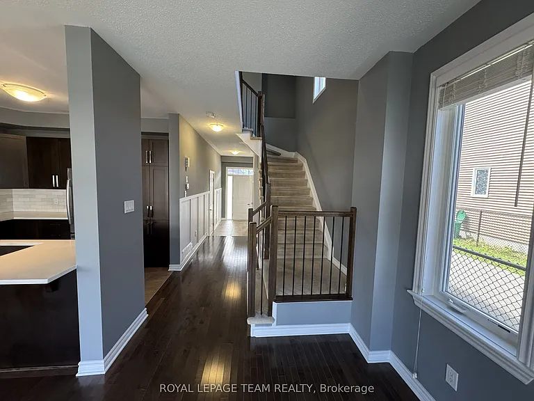 630 Moorpark Ave — Photo 10