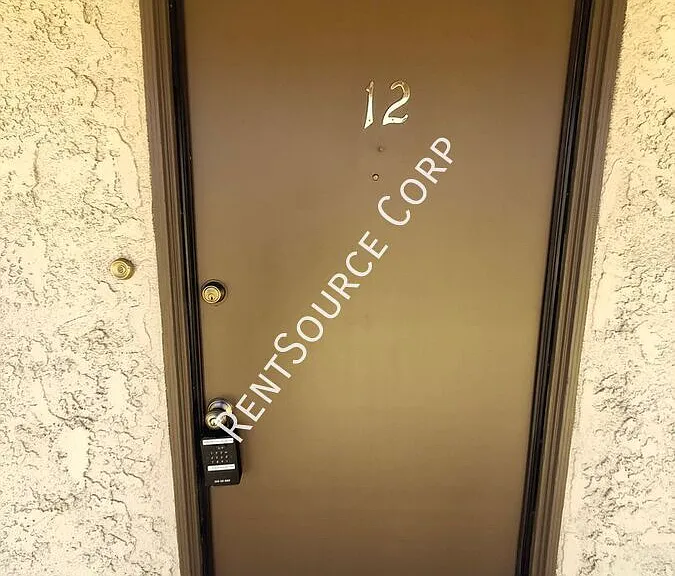 25000 Walnut St #12 — Photo 3