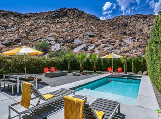 1009 Iris Ln, Palm Springs, CA 92264